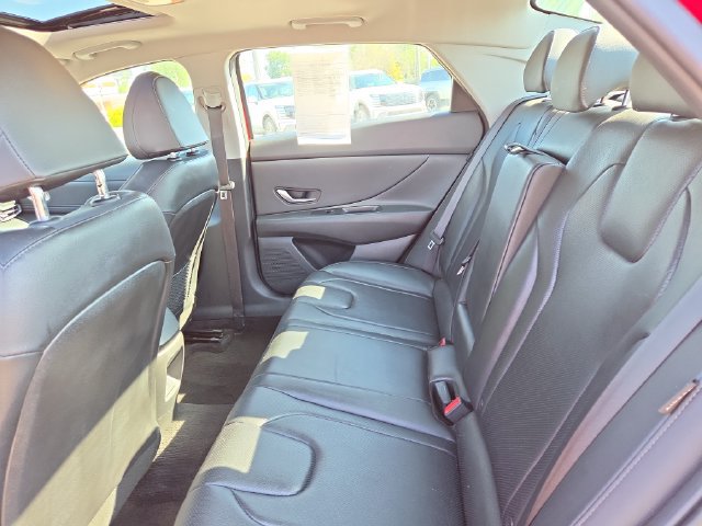 Certified 2024 Hyundai Elantra Limited FWD image 28