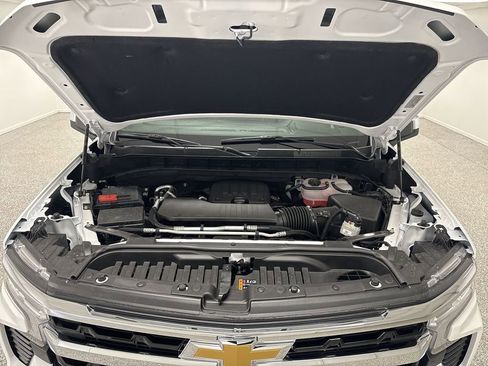 New 2026 Chevrolet Silverado 1500 LT AWD/4WD image 17