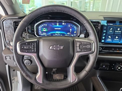 Used 2025 Chevrolet Silverado 1500 RST w/ Z71 Off-Road Package AWD/4WD image 19
