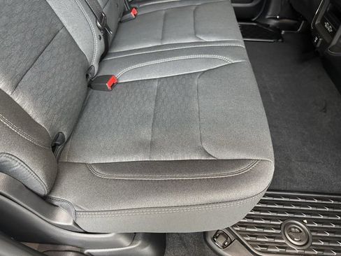 New 2026 RAM 1500 4x4 Crew Cab image 14