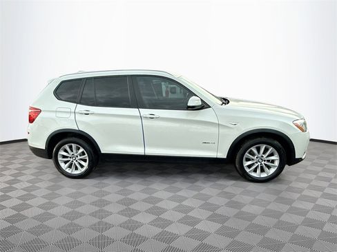Used 2017 BMW X3 xDrive28i image 5