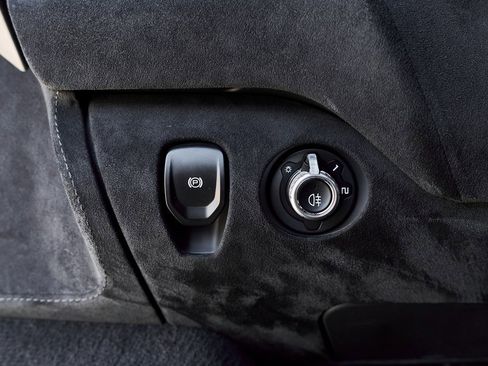 Used 2024 McLaren 750S Spider image 50