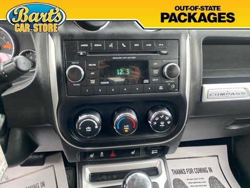Used 2014 Jeep Compass Latitude AWD/4WD image 30