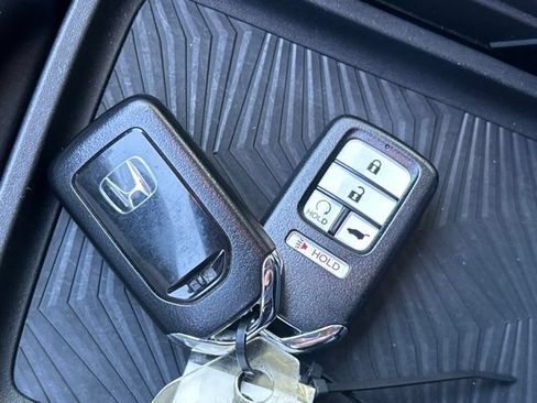 Used 2019 Honda CR-V EX image 62