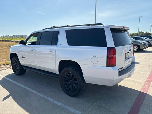 Used 2019 Chevrolet Suburban LT w/ Texas Edition Package RWD image 3
