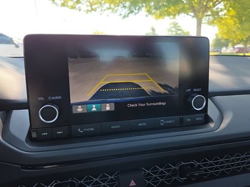 Used 2025 Honda Accord LX image 48