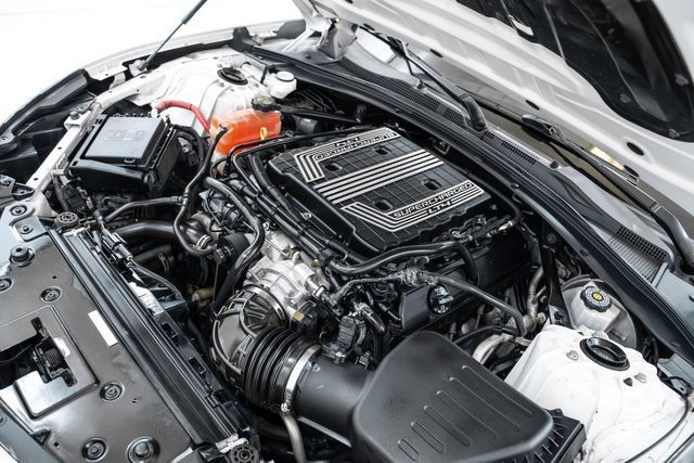 Used 2018 Chevrolet Camaro ZL1 RWD image 33