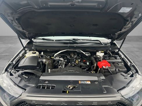 Used 2019 Ford Ranger XLT w/ Equipment Group 301A Mid image 9