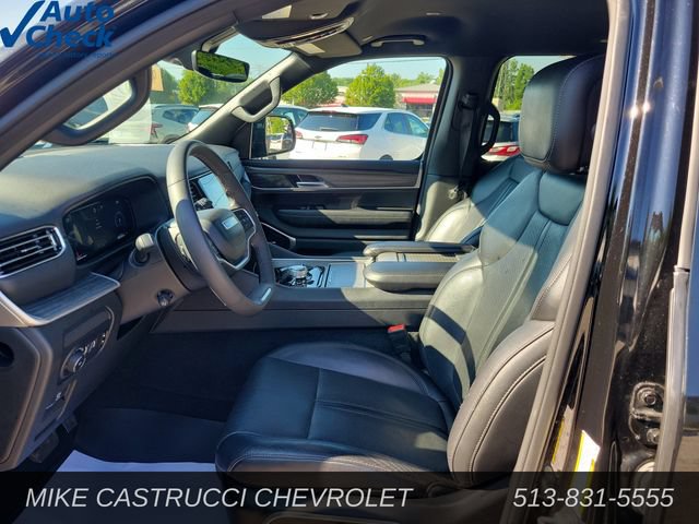 Used 2024 Jeep Wagoneer Series III AWD/4WD image 22