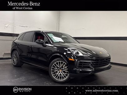 Used 2023 Porsche Cayenne w/ Premium Package