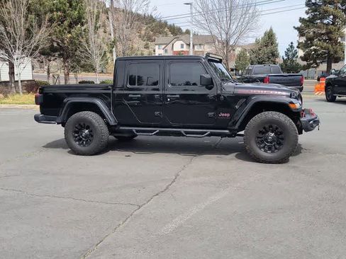 Used 2020 Jeep Gladiator Rubicon AWD/4WD image 2