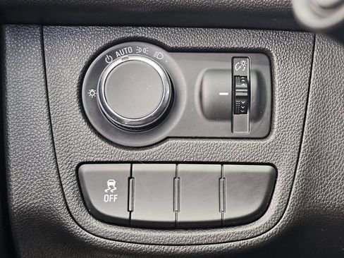 Used 2018 Chevrolet Spark LS FWD image 13