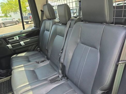 Used 2016 Land Rover LR4 HSE Silver Edition AWD/4WD image 45