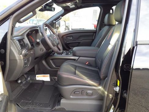 Certified 2024 Nissan Titan PRO-4X w/ Pro-4x Convenience Package AWD/4WD image 7