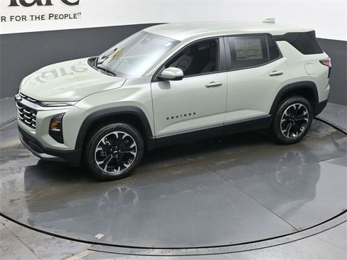 New 2026 Chevrolet Equinox LT w/ Convenience Package II image 22