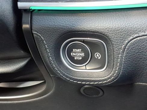 Used 2021 Mercedes-Benz GLE 350 4MATIC image 25