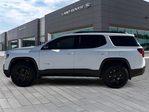 Used 2022 GMC Acadia AT4 w/ Technology Package AWD/4WD image 2