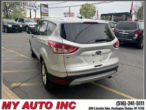 Used 2014 Ford Escape SE AWD/4WD image 6