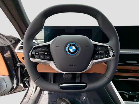 New 2026 BMW i4 eDrive40 w/ Parking Assistance Package image 39
