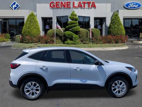 New 2026 Ford Escape Active w/ Tech Pack #1 AWD/4WD image 8
