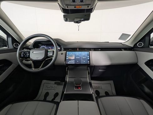 Used 2025 Land Rover Range Rover Evoque Dynamic SE image 20