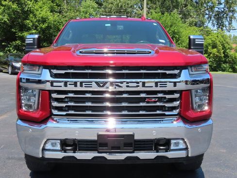 Used 2021 Chevrolet Silverado 3500 LTZ w/ LTZ Plus Package AWD/4WD image 9