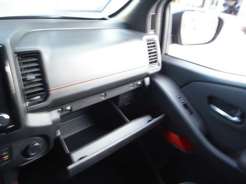 Used 2024 Nissan Frontier Pro-X w/ Technology Package RWD image 31