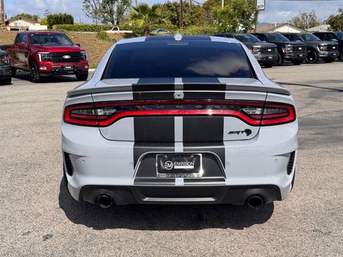 Used 2022 Dodge Charger SRT Hellcat w/ Harman/Kardon Audio Group RWD image 11