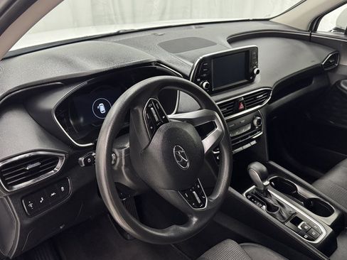 Used 2019 Hyundai Santa Fe SEL FWD image 15