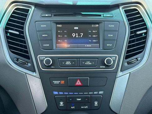 Used 2017 Hyundai Santa Fe Sport AWD/4WD image 11