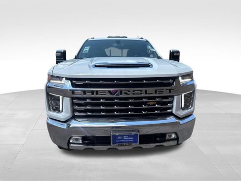 Used 2023 Chevrolet Silverado 2500 LTZ w/ LTZ Convenience Package AWD/4WD image 2