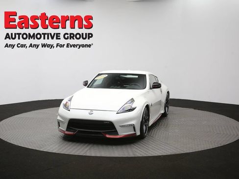Used 2020 Nissan 370Z NISMO RWD image 54