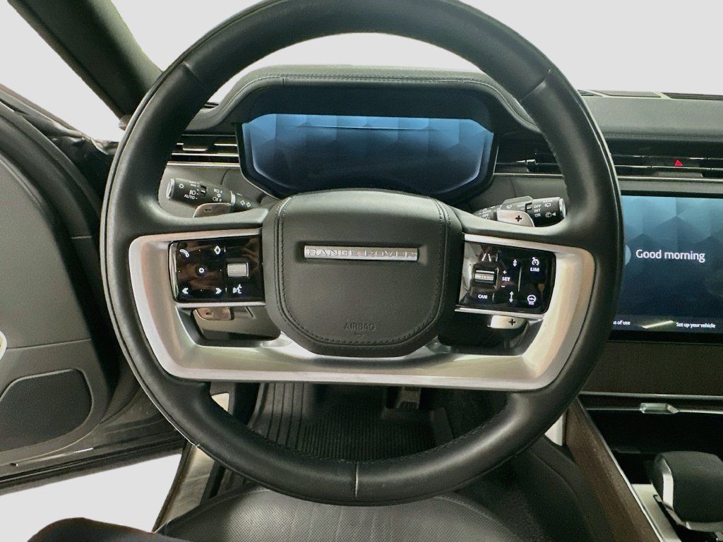 Used 2024 Land Rover Range Rover SE AWD/4WD image 12