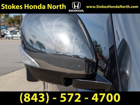 Used 2016 INFINITI QX80 Limited image 12