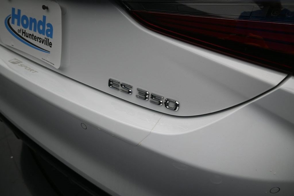 Used 2024 Lexus ES 350 F Sport w/ Accessory Package (Z2) FWD image 17
