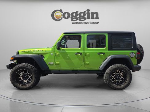 Used 2018 Jeep Wrangler Unlimited Sport S AWD/4WD image 2