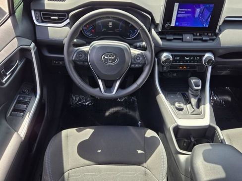Used 2024 Toyota RAV4 SE AWD/4WD image 14