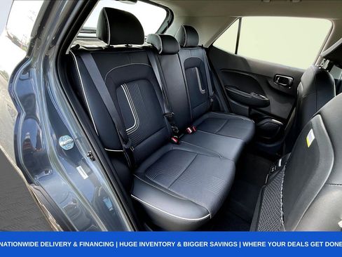 Used 2026 Hyundai Venue SEL FWD image 34