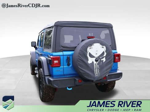 Used 2023 Jeep Wrangler Unlimited Rubicon 4xe AWD/4WD image 12