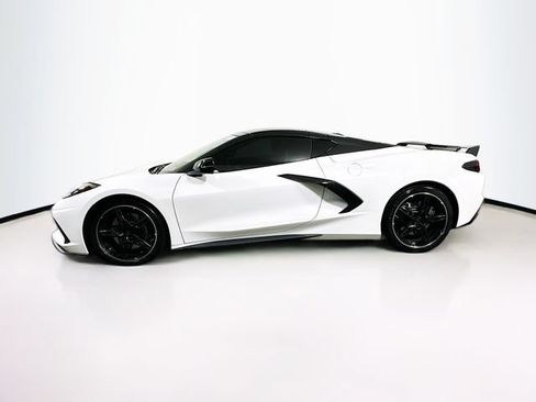 Used 2020 Chevrolet Corvette Stingray Preferred Cpe w/ 2LT Preferred Equipment Group RWD image 4