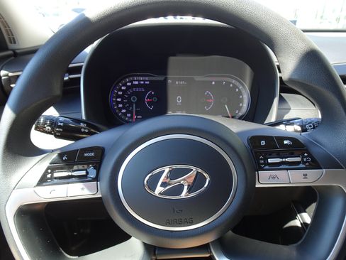 Used 2023 Hyundai Tucson SEL AWD/4WD image 21