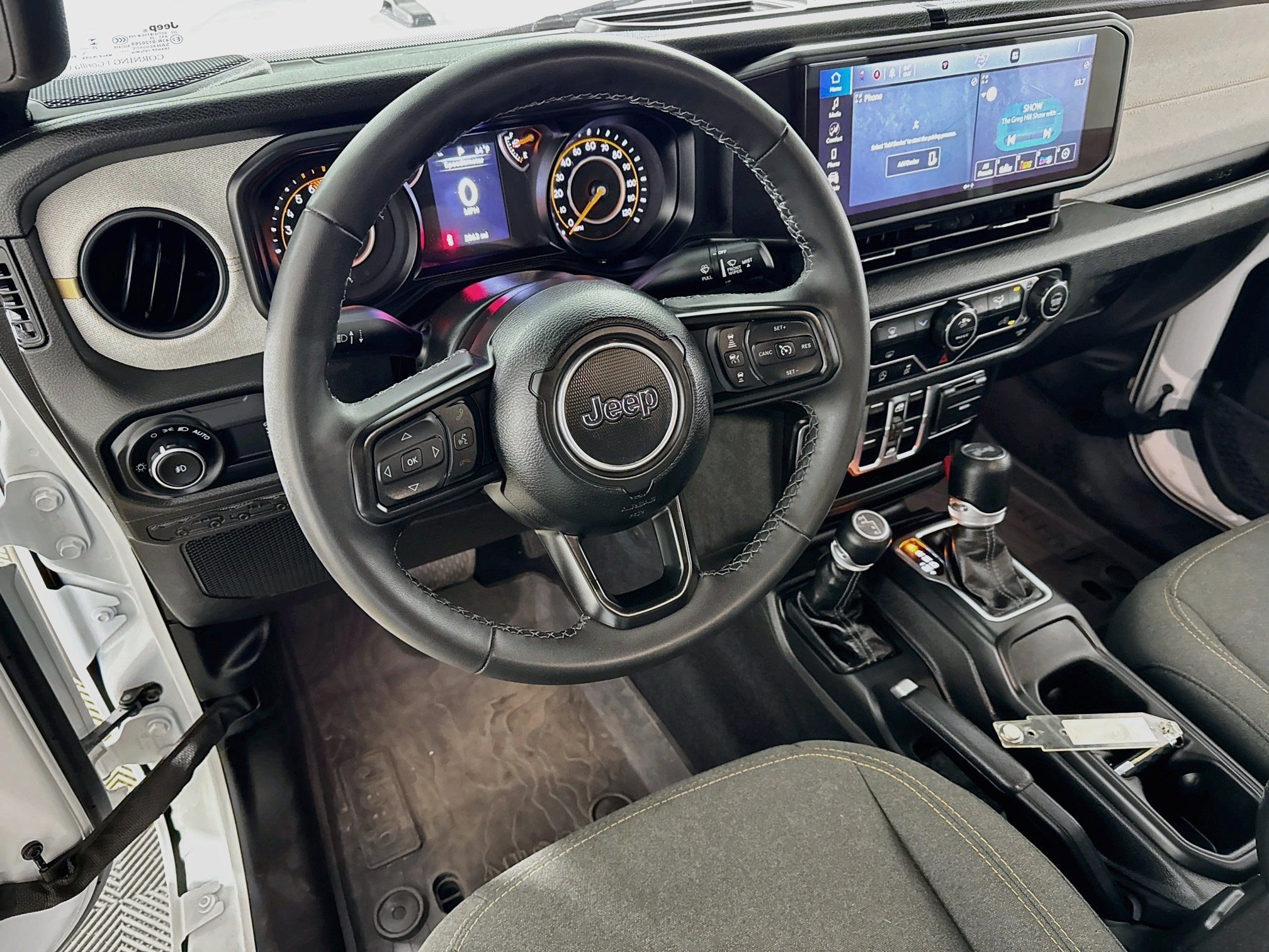 Used 2025 Jeep Wrangler Unlimited Sport AWD/4WD image 21