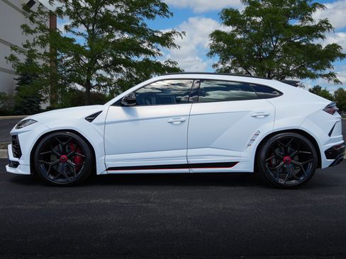 Used 2020 Lamborghini Urus AWD/4WD image 7