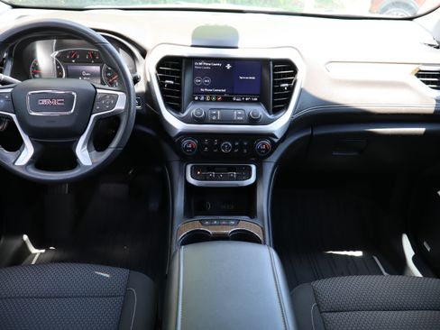 Used 2023 GMC Acadia SLE w/ Driver Convenience Package FWD image 21