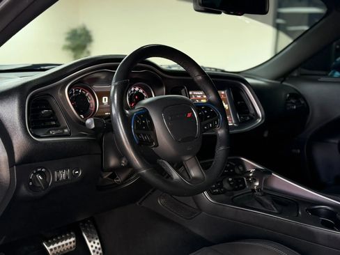 Used 2019 Dodge Challenger R/T Scat Pack image 12