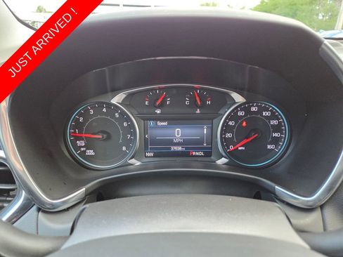 Used 2024 Chevrolet Equinox LT FWD image 32