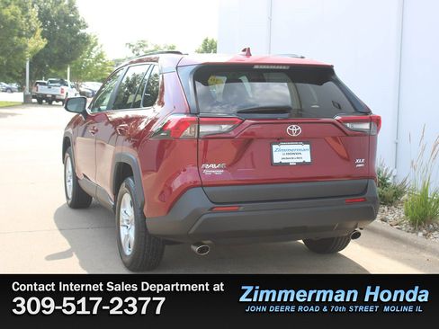 Used 2019 Toyota RAV4 XLE w/ Convenience Package AWD/4WD image 26
