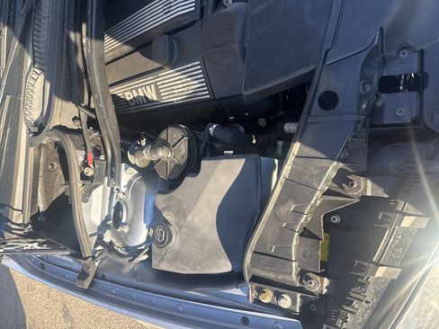 Used 2006 BMW X3 3.0i image 10