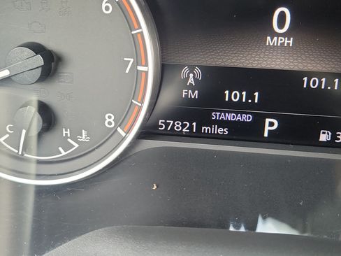 Certified 2021 Nissan Rogue SV FWD image 25
