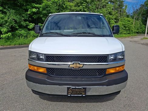 Used 2025 Chevrolet Express 2500 w/ Driver Convenience Package RWD image 2